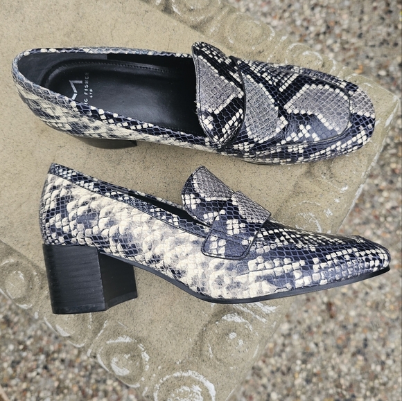 Marc Fisher Hudson Snake Print Block Heel Loafers leather 8M - Picture 1 of 10
